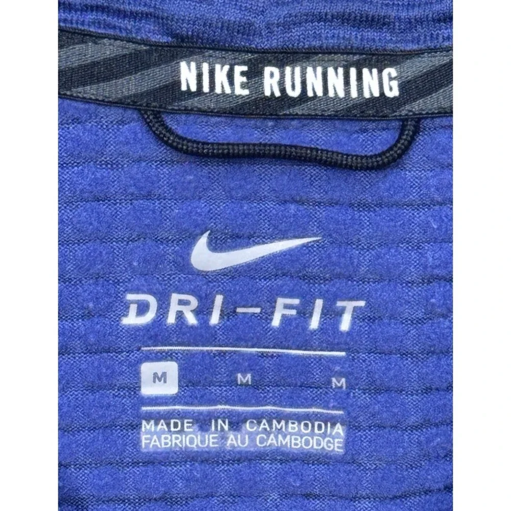 Nike Running Womens Thermal Shirt Sz M Sweater Purple Thumbholes Dri-FIT